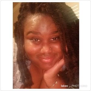 Meet your Posher, Laken